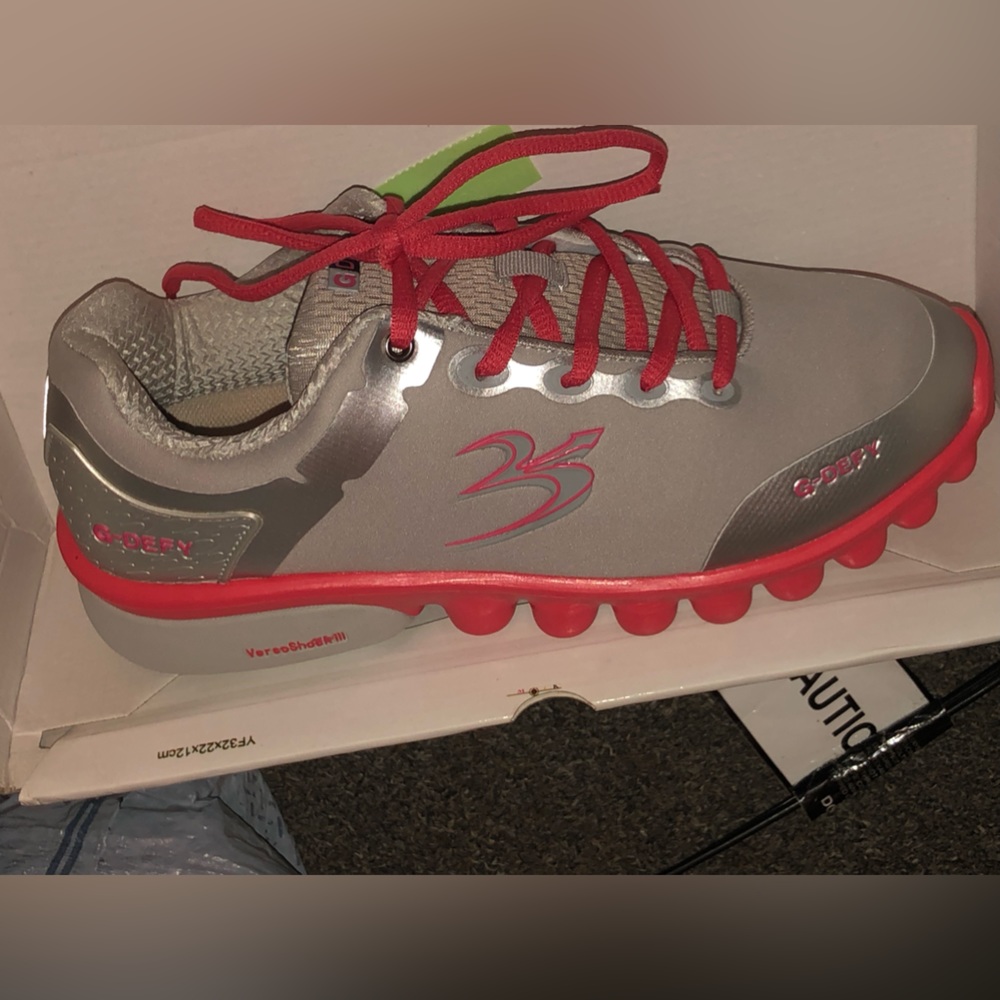 G-DEFY Gamma-Ray Athletic Shoe - Picture 5 of 8